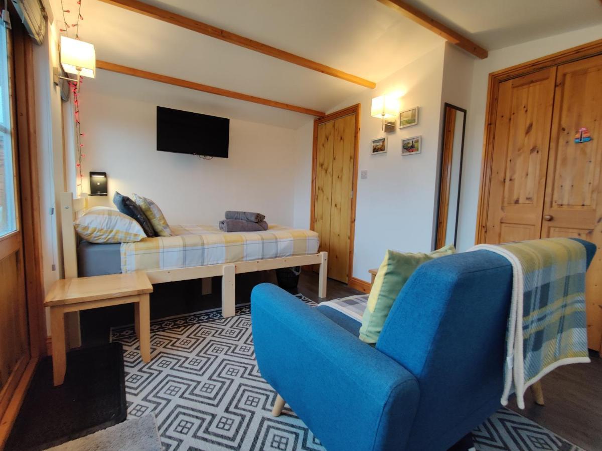 The Cabin 米勒姆 外观 照片