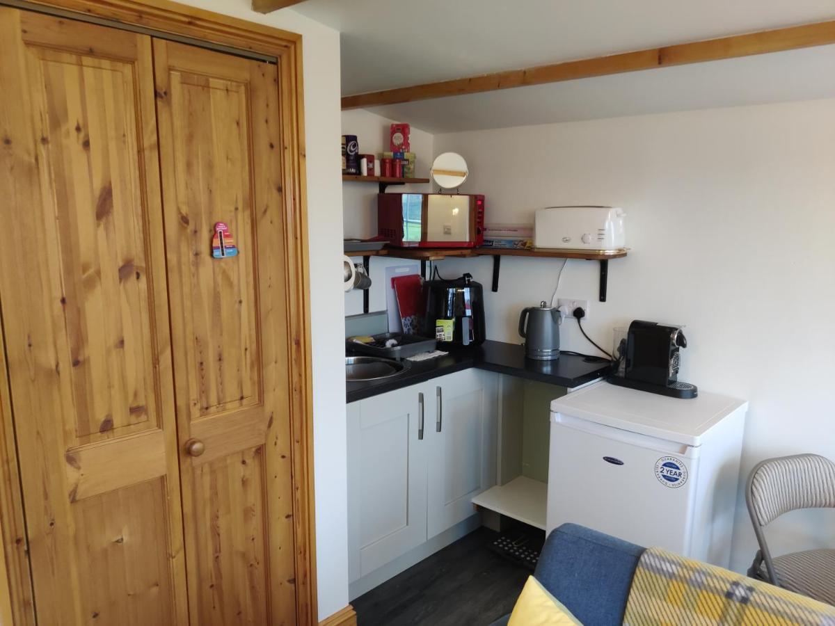 The Cabin 米勒姆 外观 照片
