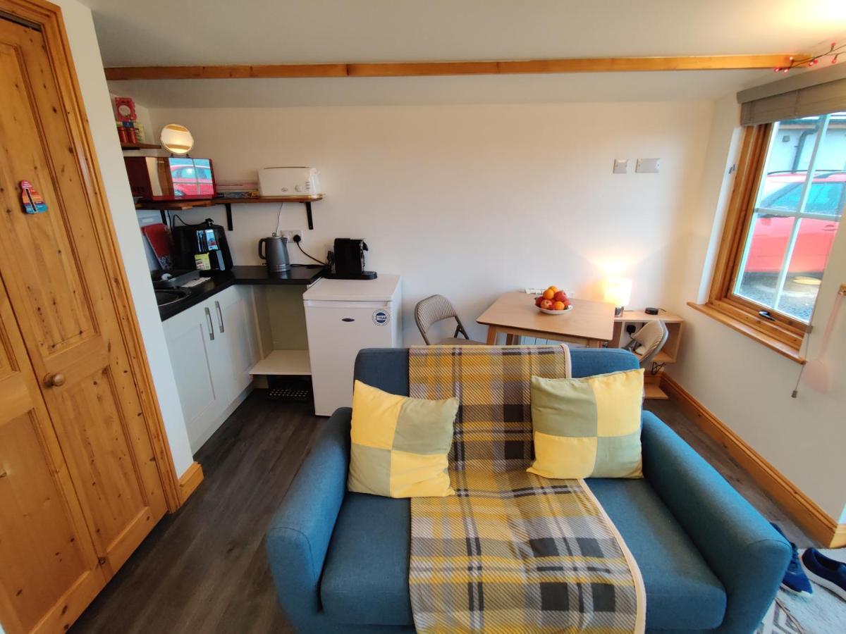 The Cabin 米勒姆 外观 照片